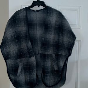 North face women’s warm flannel inside vest